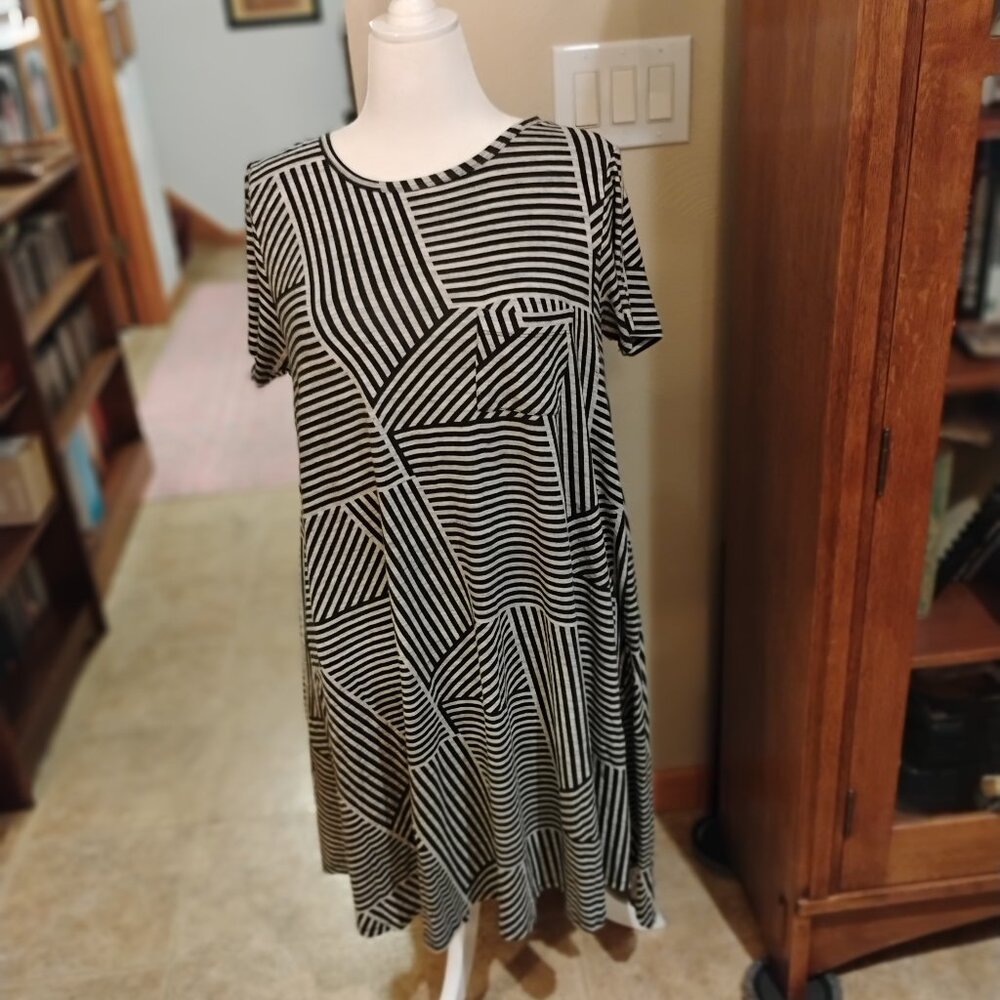 LulaRoe Carly Dress size XL